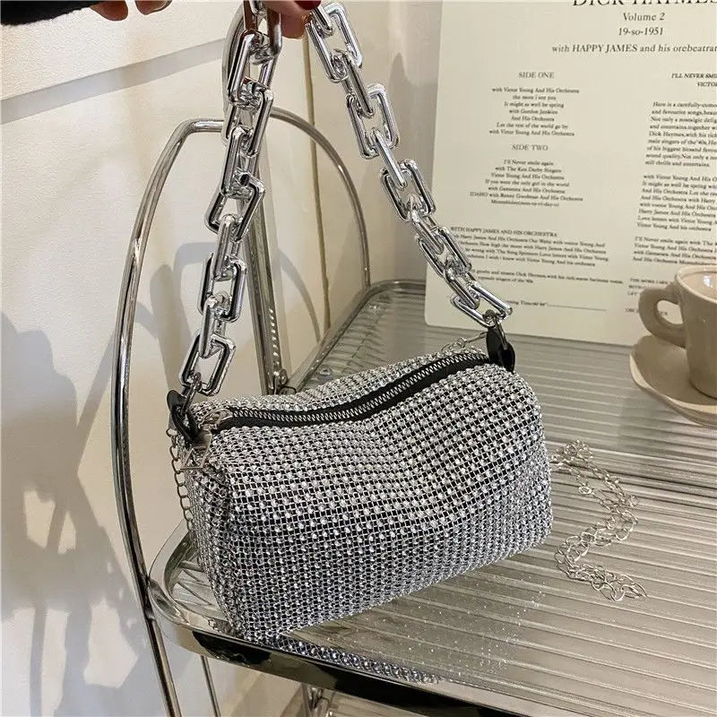 ✨ Bolsa Bucket Brilhante com Strass – Glamour e Sofisticação em Cada Detalhe! ✨